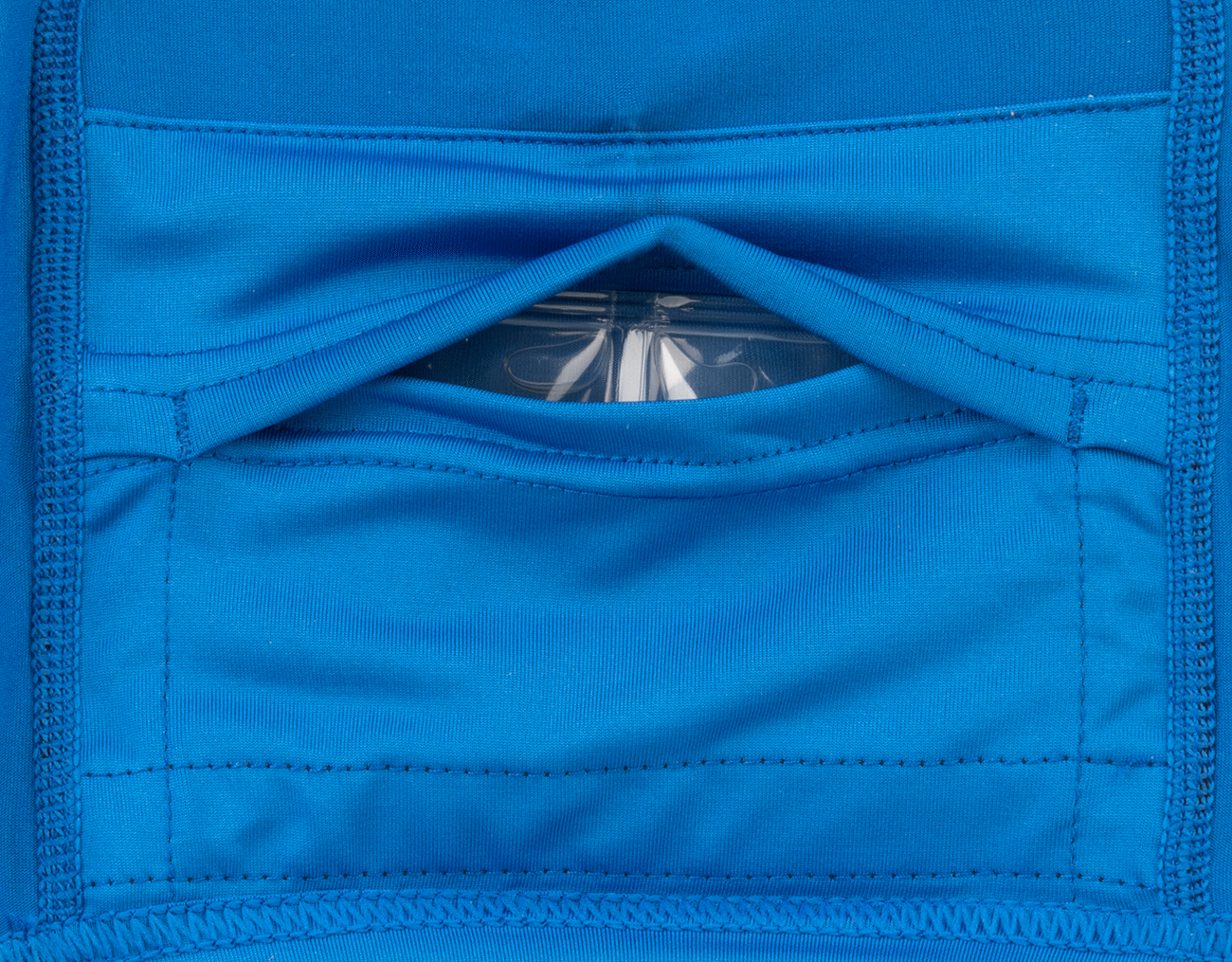Ayarlanabilir Burun Parçası ve Soğutma Paketi ile Boyunluk, 12" Uzunluk, 9-7/8" Çap, Mavi